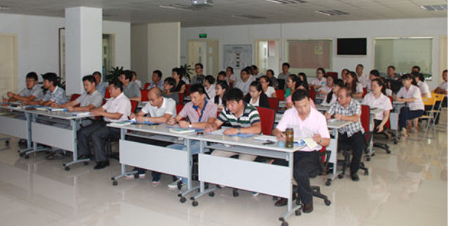 公司组织水稻基础知识押球官网培训